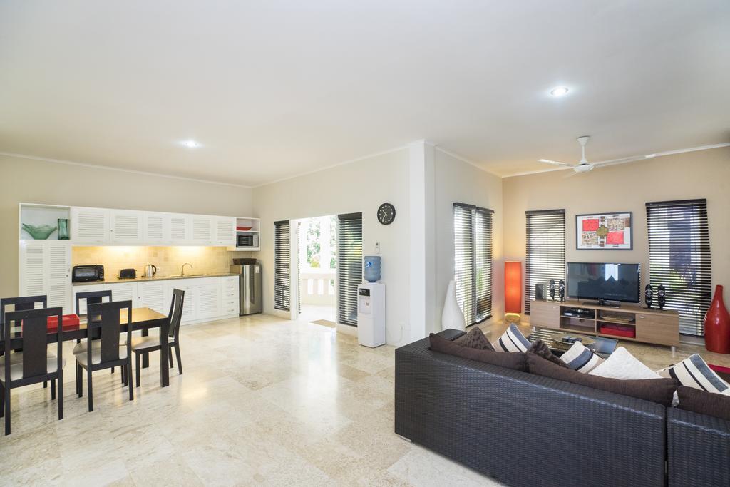 Beach Melati Apartments เลอกีอัน ภายนอก รูปภาพ