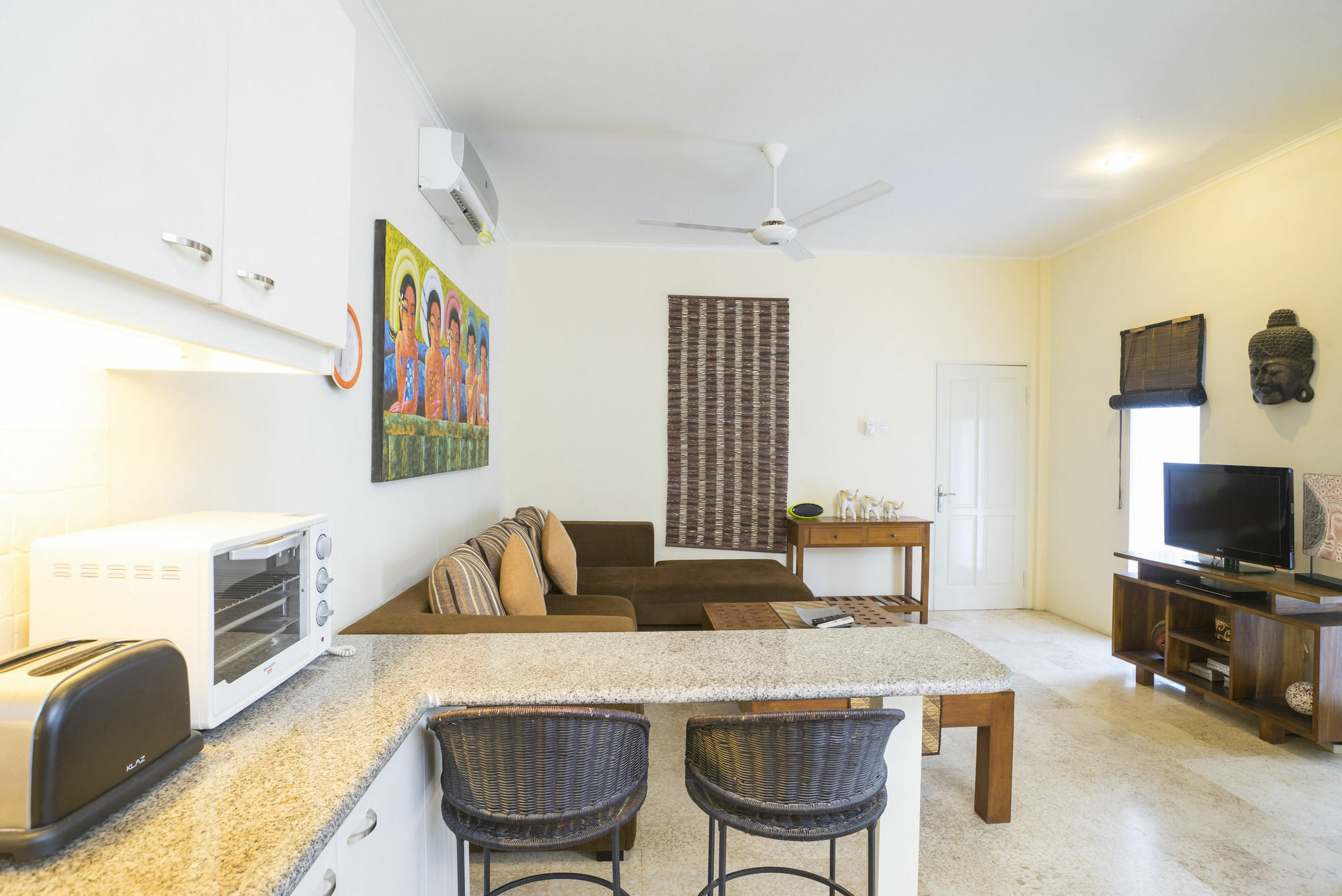 Beach Melati Apartments เลอกีอัน ภายนอก รูปภาพ
