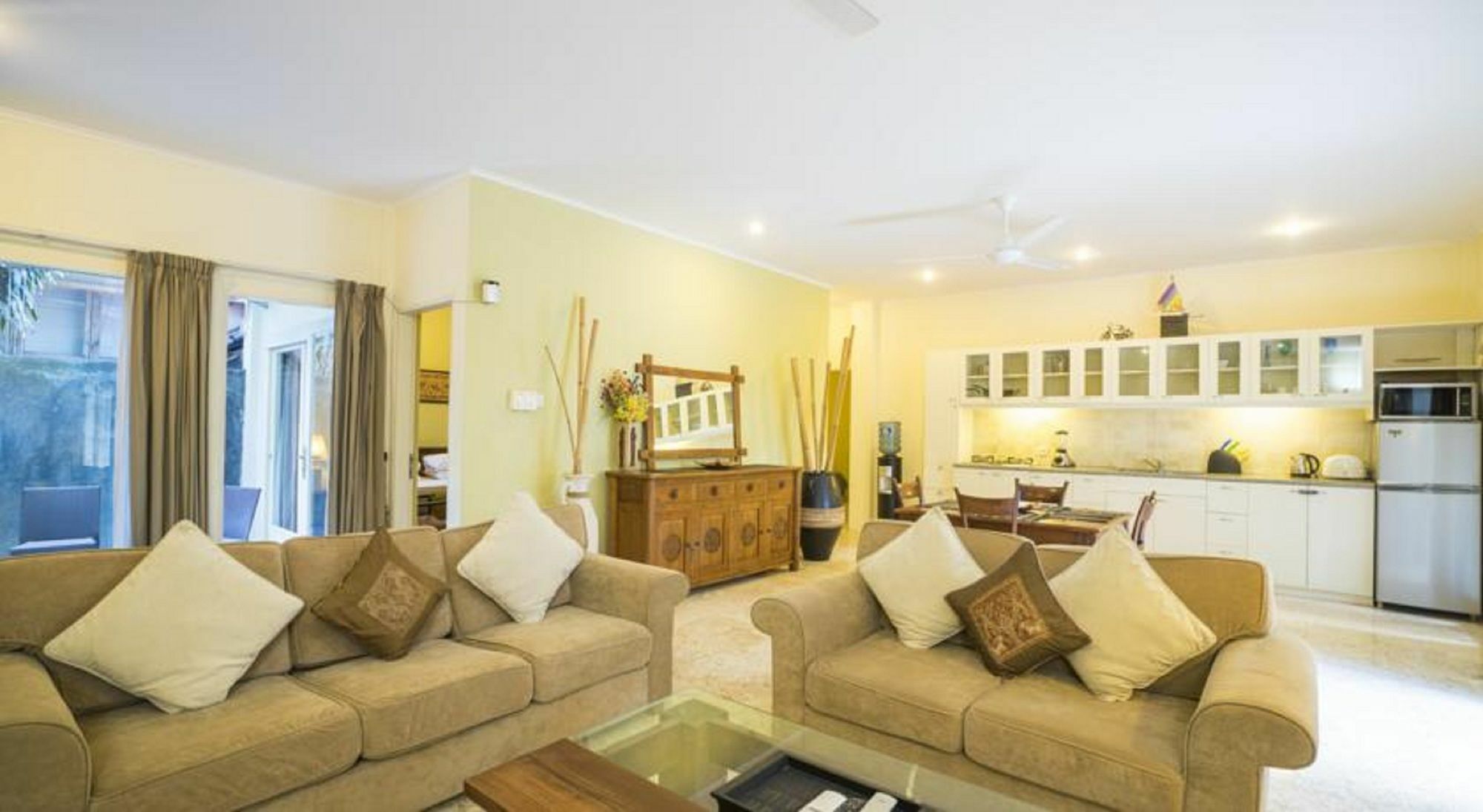 Beach Melati Apartments เลอกีอัน ภายนอก รูปภาพ