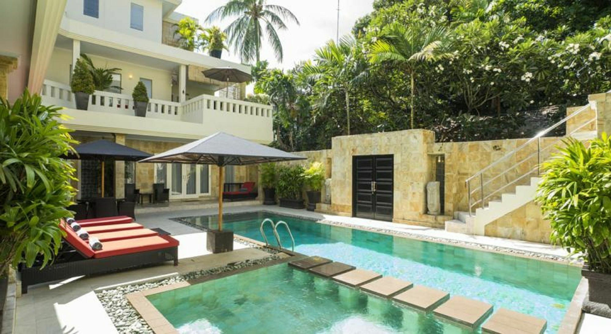 Beach Melati Apartments เลอกีอัน ภายนอก รูปภาพ